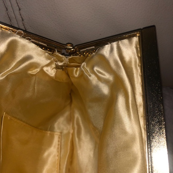 Bags by Debbie Gold bag - Picture 2 of 4